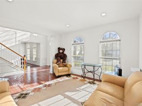 33 Pinehurst Drive, Mount Sinai NY 11766