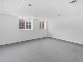 28 Old Neck Road S, Center Moriches NY 11934