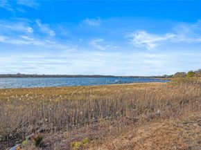 28 Old Neck Road S, Center Moriches NY 11934