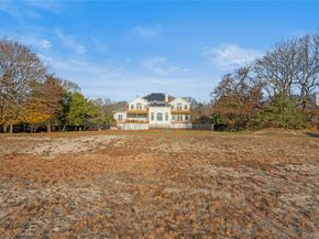 28 Old Neck Road S, Center Moriches NY 11934