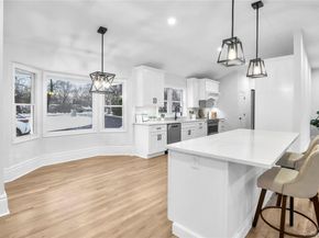 9 Susan Lane, Dix Hills NY 11746