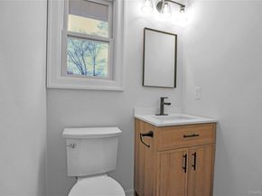 9 Susan Lane, Dix Hills NY 11746