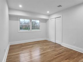 9 Susan Lane, Dix Hills NY 11746