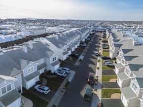 54 Ocean Watch Court 54, Freeport NY 11520