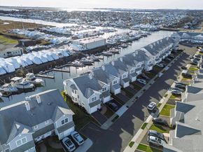 54 Ocean Watch Court 54, Freeport NY 11520