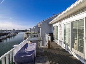 54 Ocean Watch Court 54, Freeport NY 11520