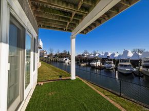 54 Ocean Watch Court 54, Freeport NY 11520