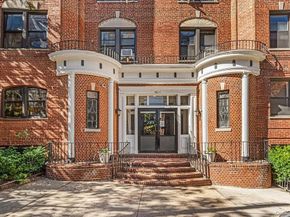 96-11 65 Rd 1, Rego Park NY 11374