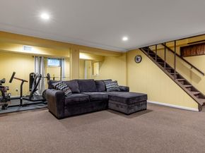 16 E Hill Drive, Smithtown NY 11787