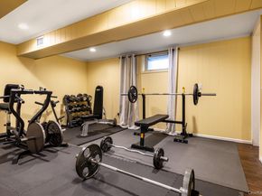 16 E Hill Drive, Smithtown NY 11787