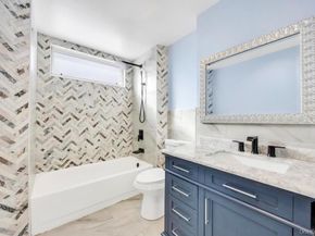 297 Catskill Avenue, Lindenhurst NY 11757