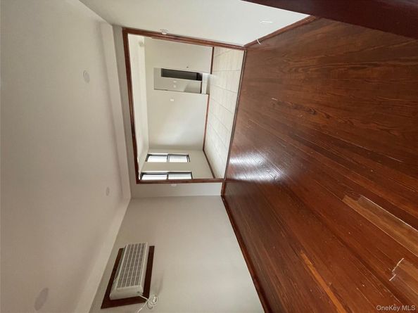 7845 79th Place, Glendale NY 11385