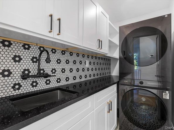 369 Orienta Avenue, Mamaroneck NY 10543