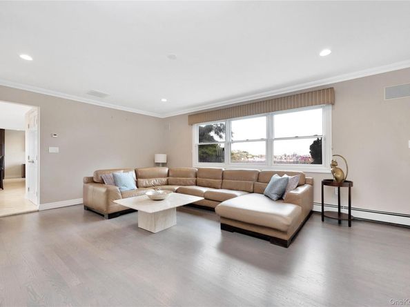 36 Prescott Street, Lido Beach NY 11561