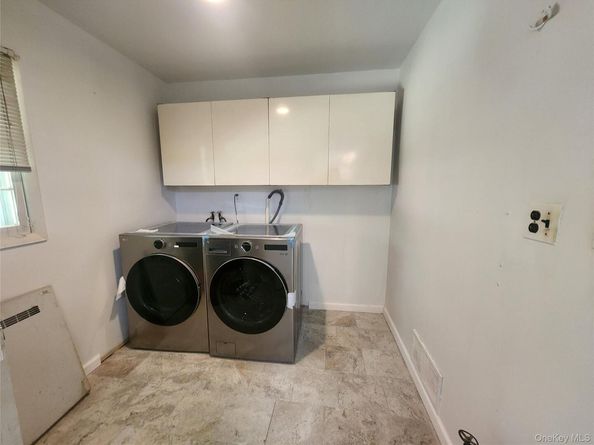 43 Seville Lane, Stony Brook NY 11790