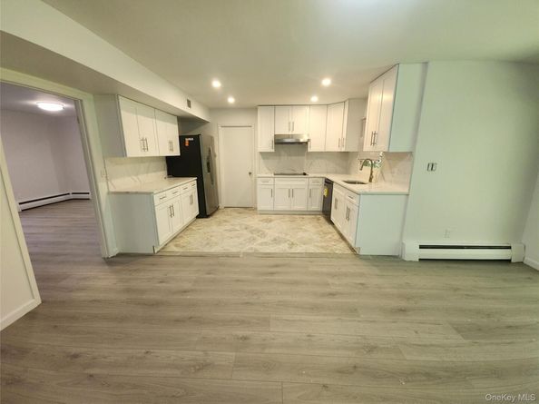 43 Seville Lane, Stony Brook NY 11790