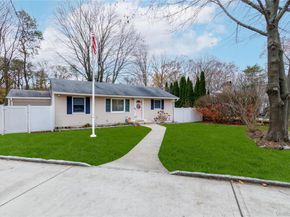 21 Wabil Road, Miller Place NY 11764