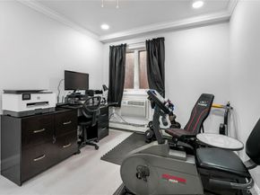 427 Schorr Drive 36A, College Point NY 11356