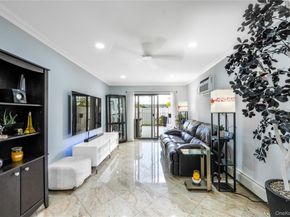 427 Schorr Drive 36A, College Point NY 11356