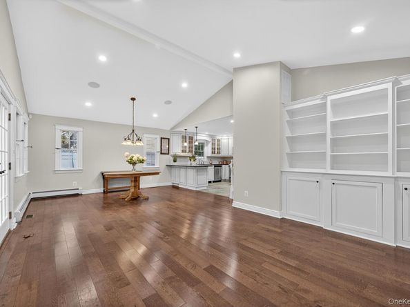 7 Claire Avenue, Huntington Station NY 11746