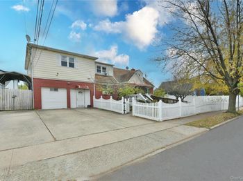 407 Second St Street