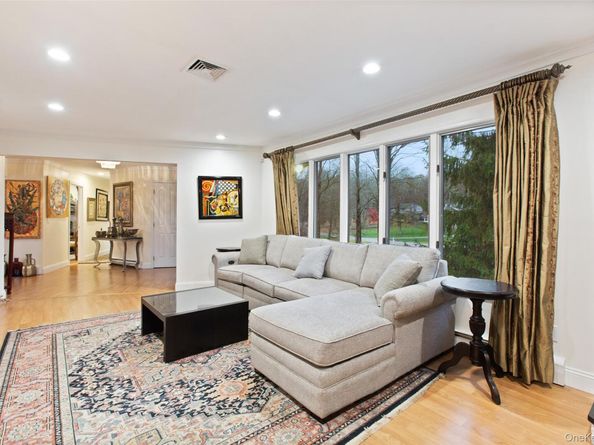 22 Franklin Drive, Mahopac NY 10541