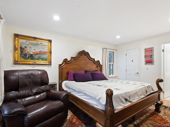 22 Franklin Drive, Mahopac NY 10541