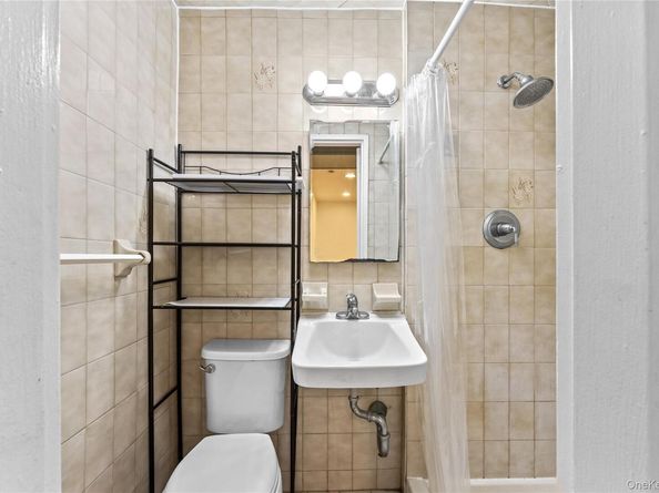 154-81 Riverside Drive, Whitestone NY 11357