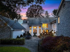 12 Donna Drive, Oyster Bay NY 11771