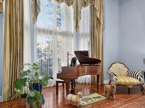 12 Donna Drive, Oyster Bay NY 11771