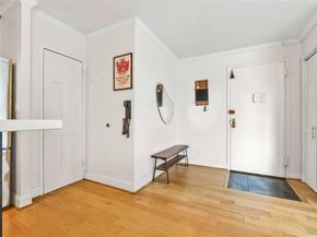 52-40 39th Drive 3U, Woodside NY 11377