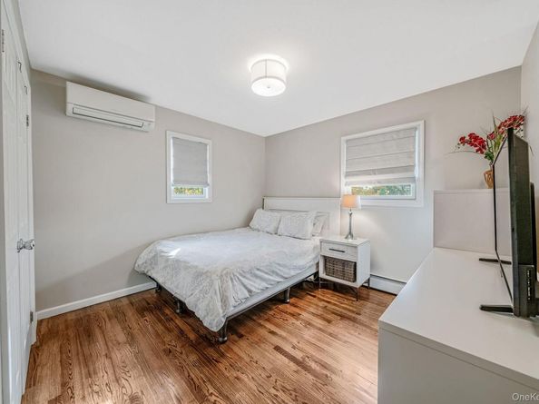 785 Franklyn Avenue, Bohemia NY 11716