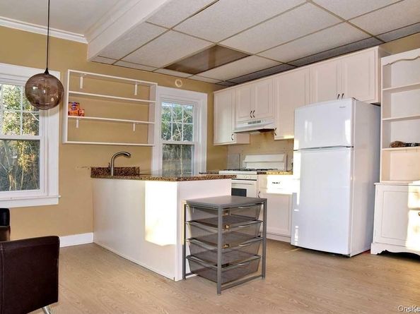 20 Stony Road, Stony Brook NY 11790