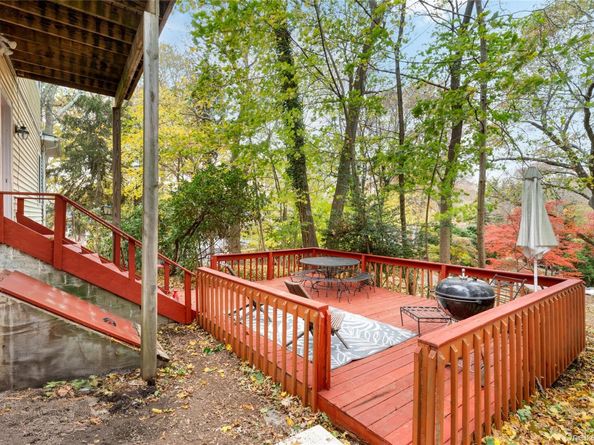 20 Stony Road, Stony Brook NY 11790