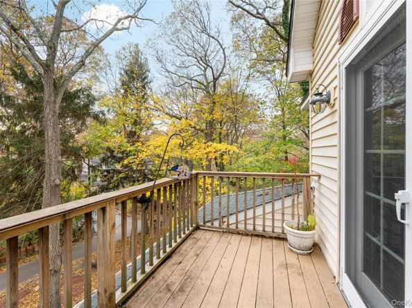 20 Stony Road, Stony Brook NY 11790