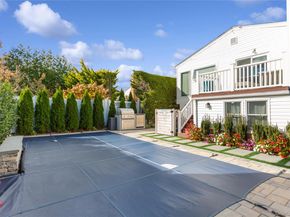 2 Leamington St, Lido Beach NY 11561