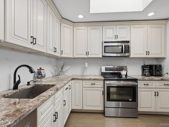 9 Lynch Street, Huntington Station NY 11746