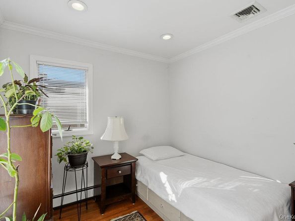 9 Lynch Street, Huntington Station NY 11746