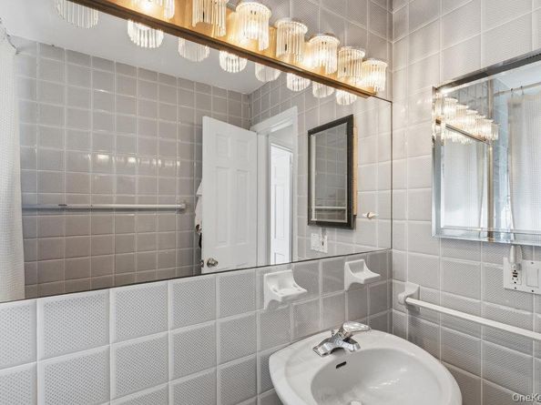 9 Lynch Street, Huntington Station NY 11746