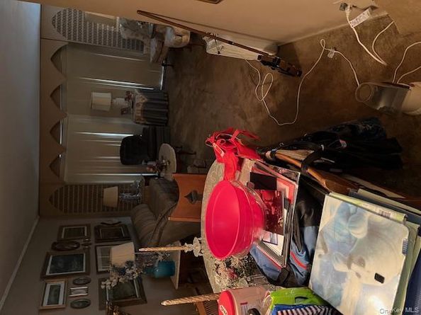 372 Woodbridge Lane, Jericho NY 11753