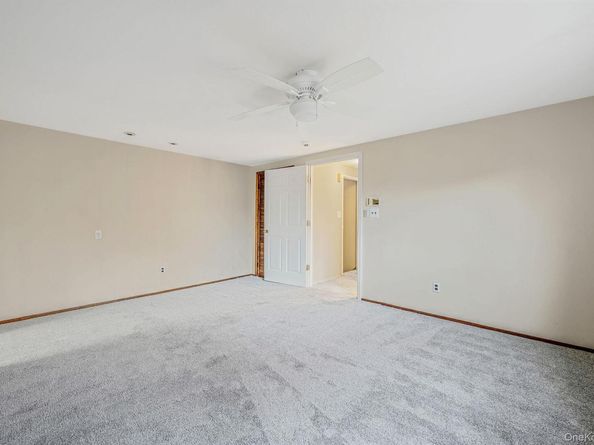 23 Dellmarie Lane, Nesconset NY 11767