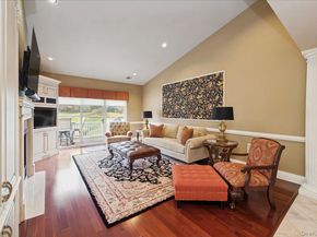 51 Windwatch Dr. Drive 51, Hauppauge NY 11788