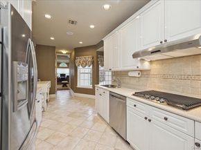 51 Windwatch Dr. Drive 51, Hauppauge NY 11788