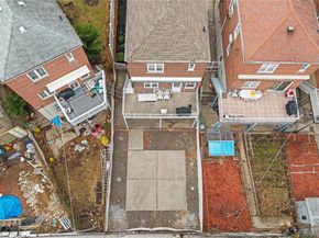 2004 Bogart Avenue, Bronx NY 10462