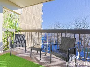 152-18 Union Turnpike 204K, Flushing NY 11367