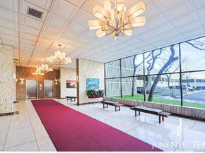 152-18 Union Turnpike 204K, Flushing NY 11367