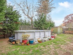 254 W 1st Street, West Islip NY 11795