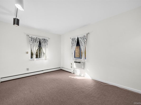 94 Parkway E, Mount Vernon NY 10552