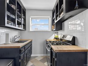 360 Stewart Avenue 3F, Garden City NY 11530