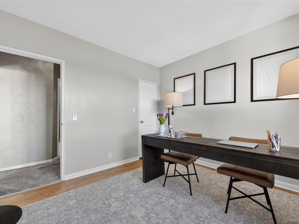 360 Stewart Avenue 3F, Garden City NY 11530